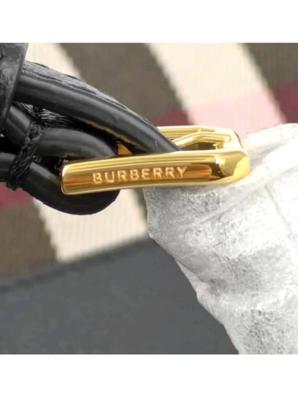 Burberry Vintage Check Small Camera Crossbody Bag Black 8120830
